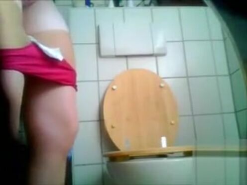 Подсыпал возбудитель маме друга порно