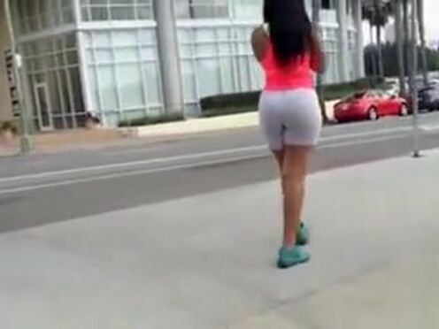 Порно продали двух девушек в бордель