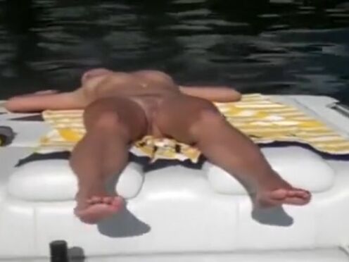 Порно чешское за деньги в очко