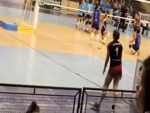 Порно ролики сосед ебет замужнюю соседку