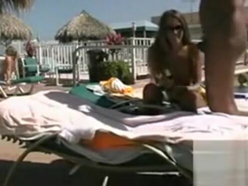 Молодые узбечки в сауне трахают сильно