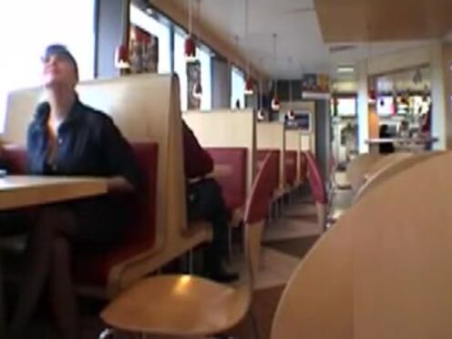 Русское порно куколд с повязкой на глазах