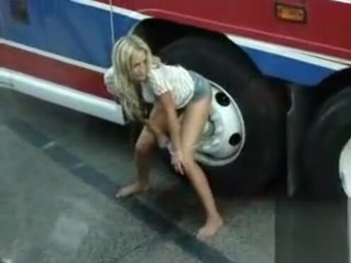 Порно ролики онлайн хентай фистинг