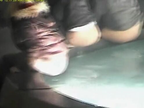 Порно видео девушка делает уборку дома