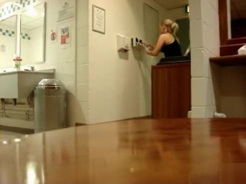 Трахнули мамку друга японку связали для развлечения