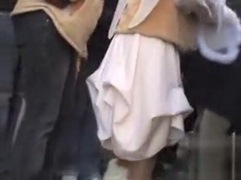 Трах в бассейне под водой порно видео