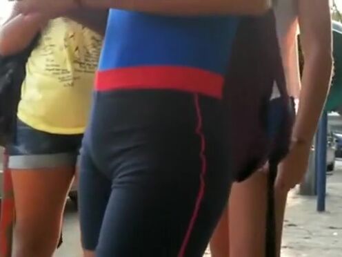 Кайден кросс секс в ванной комнате