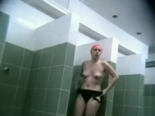 Жаркие поцелуи и секс с языком девушки