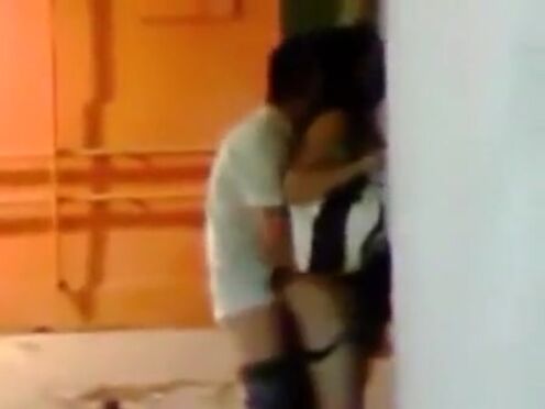 Порно инцест мать соблазнила маленького сына