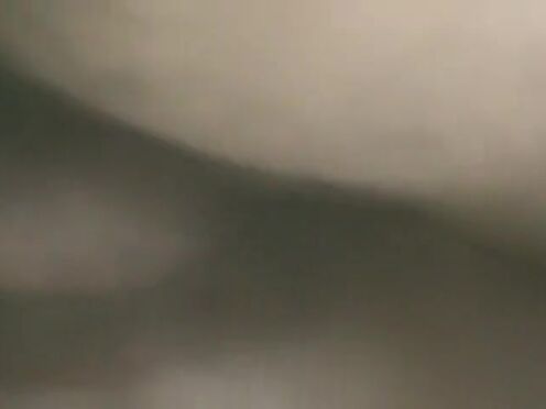 Смотреть порно бабка прыгает на члене