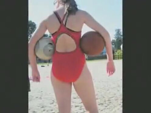 Трахают русских баб в неожиданных местах