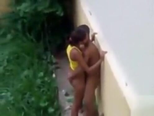 Старик заставил меня забеременеть от него порно