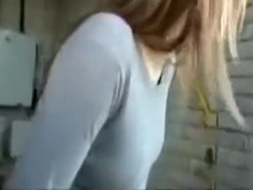 Трахать баб возрасте ащ пизда пердит