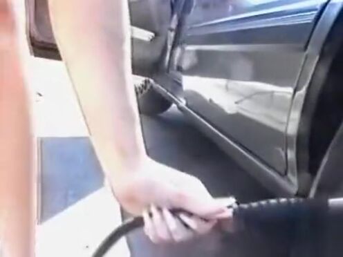 Смотреть порно видео красотка под столом