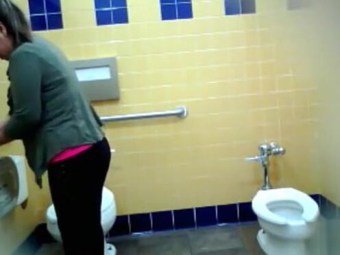 Домашний секс молоденькие тайно от родителей бесплатно