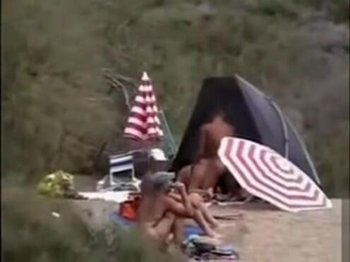 Порно жирный старик насилует дочь в анал