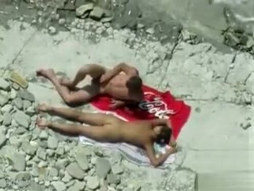 Хозяйка квартиры ебется с квартирантом русское порно