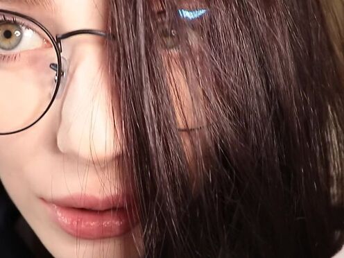 Порно мокрые волосатые женские писи