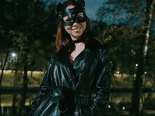 Порно куни сидя на лице у парня