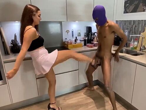 Порно секс по принуждению домашка