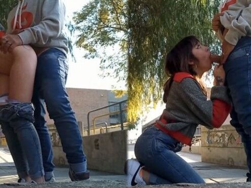 Порно про лезбиянок в трусиках