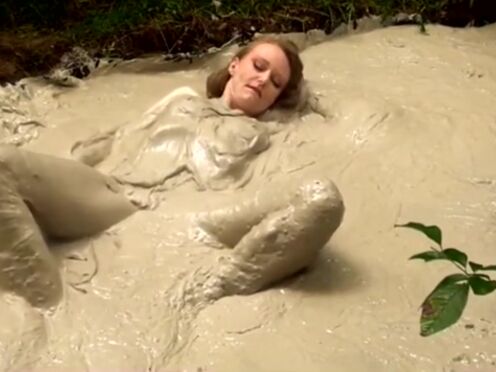 Посмотреть бесплатно порно девки захлебываются спермой