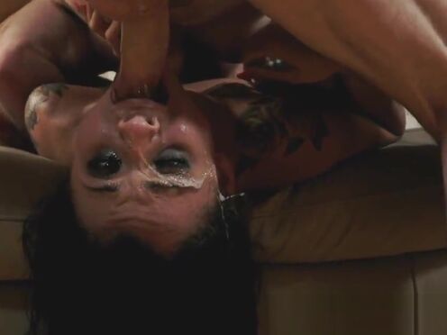 Пьяный брат развел красивую сестру порно