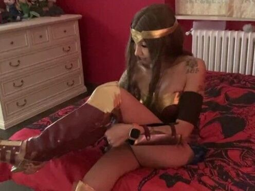 Порно русский паренек жестко ебет