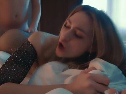 Порно трахнул соседку быстро