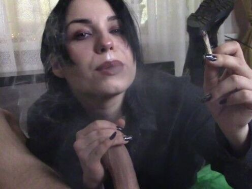 Порно трахают пьяную олю