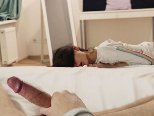 Порно юный мальчик трахает