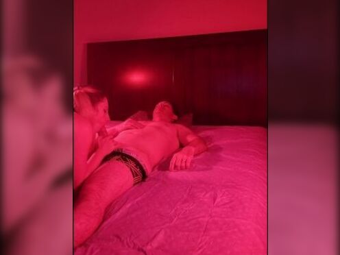 Порно домашнее в людных местах