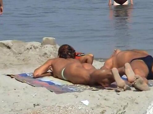 Порно секс лесби зрелая и молодая страпон