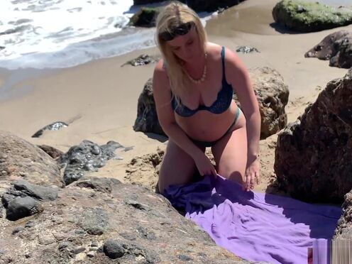 Видео секс новинка папа трахает дочку изнасилует