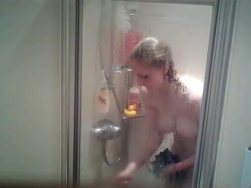 Грудастая тетя дает в анал порно