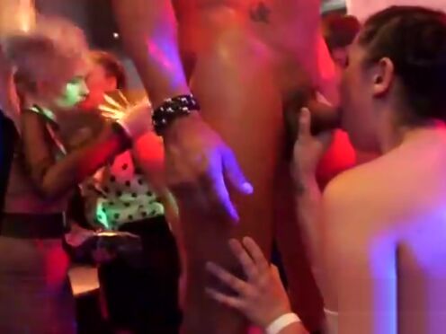 Голая элоди юнг порно сцены видео