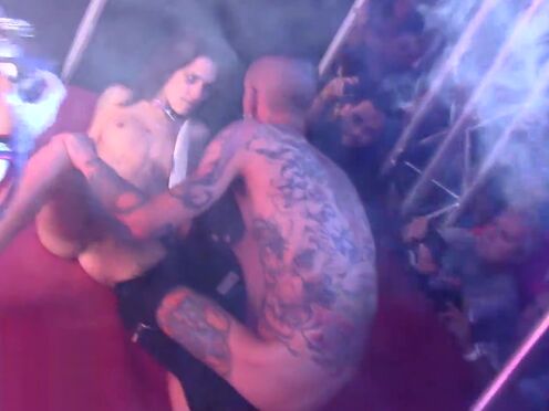 Секс видео инцест американский отчим и падчерица